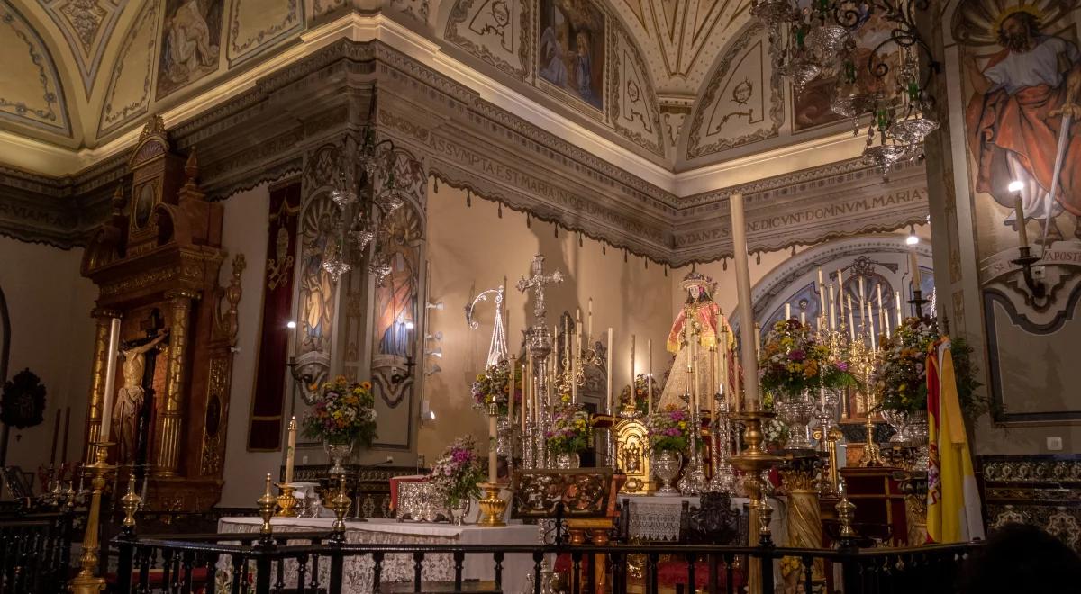 "Zaprasza nas do odwagi w budowania wspólnoty". Dziś Zesłanie Ducha Świętego w Kościele katolickim