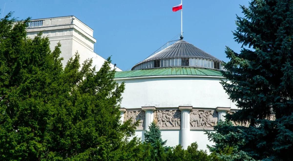 Sejm. Posłowie poparli większość poprawek Senatu do ustawy o PIT