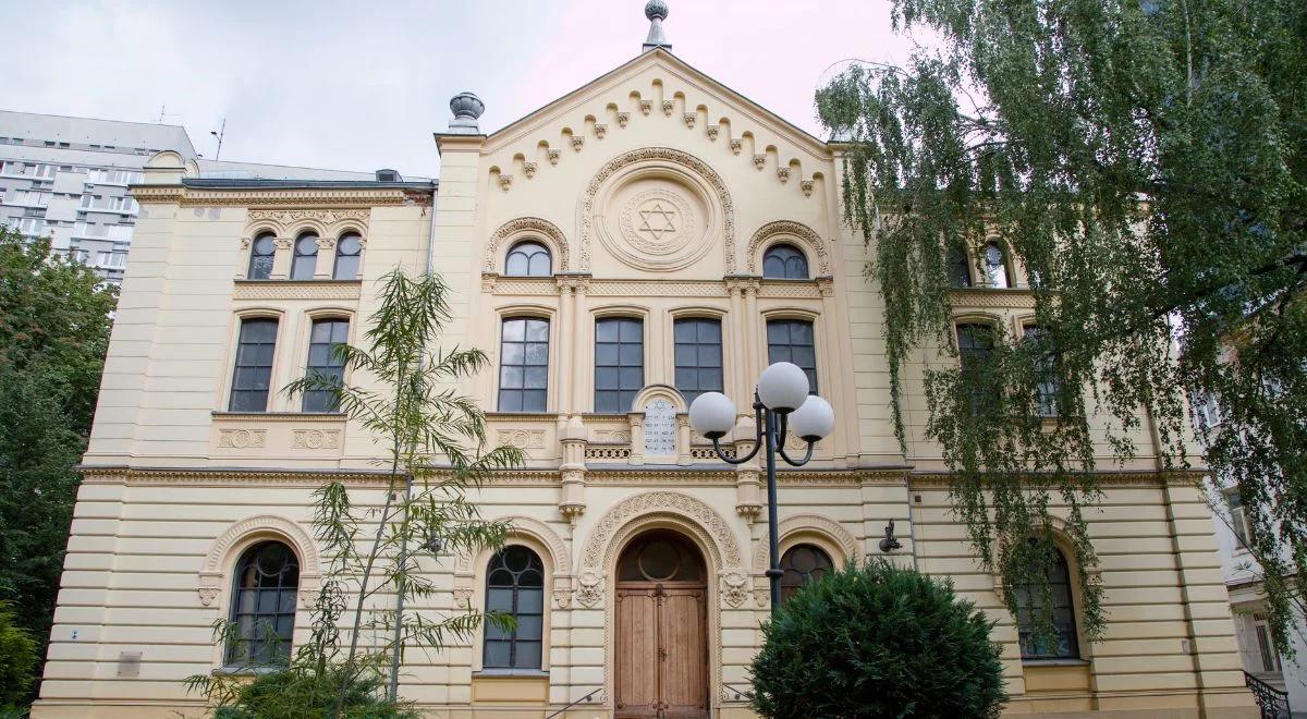 W Warszawie próbowano podpalić synagogę. Politycy grzmią