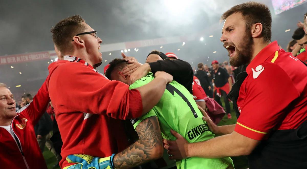 1. FC Union Berlin z Rafałem Gikiewiczem zagra w Bundeslidze, spadek VfB Stuttgart [WIDEO]