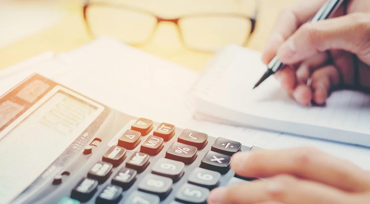 Eksperci: państwo musi teraz tak tworzyć wsparcie, żeby ograniczyć falę bankructw