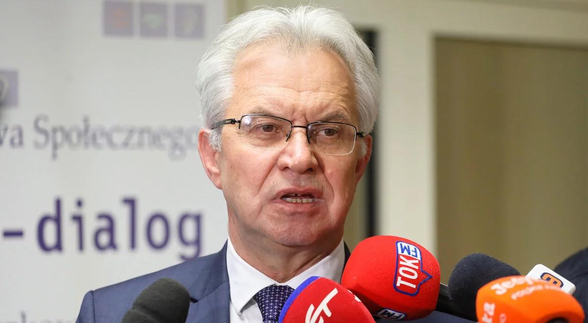 Wiceminister Krzysztof Michałkiewicz: politycy wykorzystują osoby niepełnosprawne do bieżącej gry