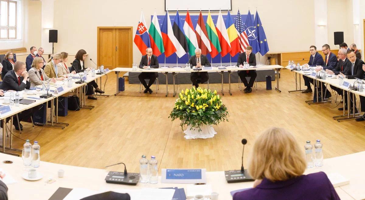 Szefowie dyplomacji państw B9 spotkają się dziś w Łodzi. Będą rozmawiać o bezpieczeństwie