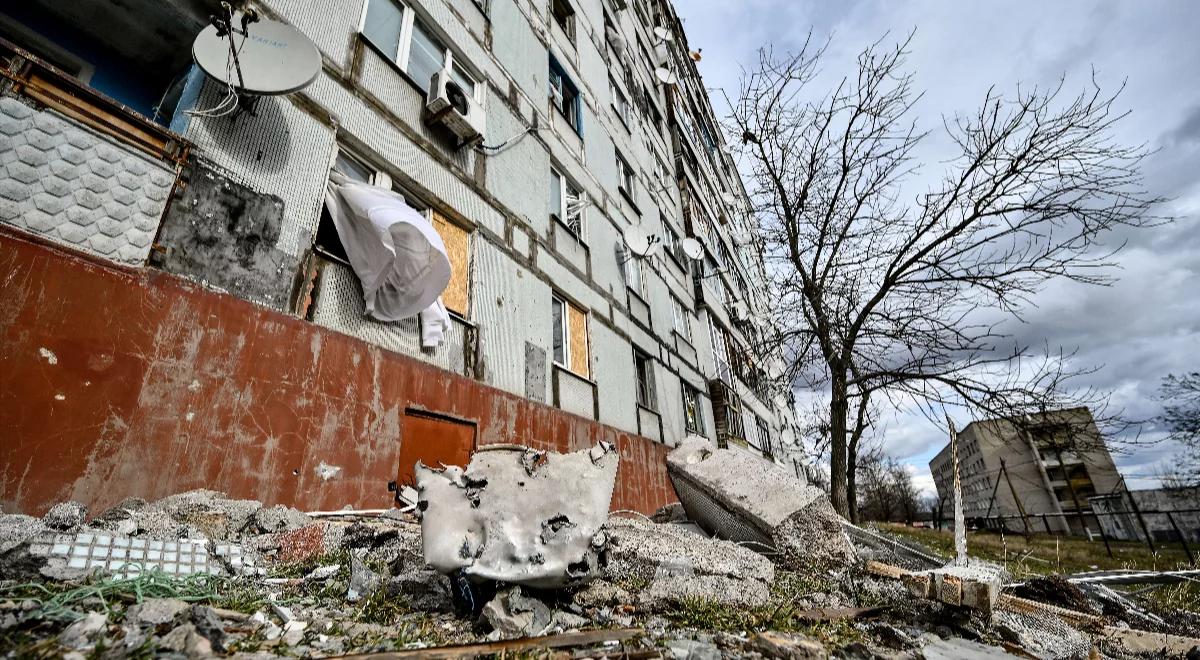 "Okupant odczuje naszą siłę". Zełenski zapowiedział odwet za atak na blok mieszkalny