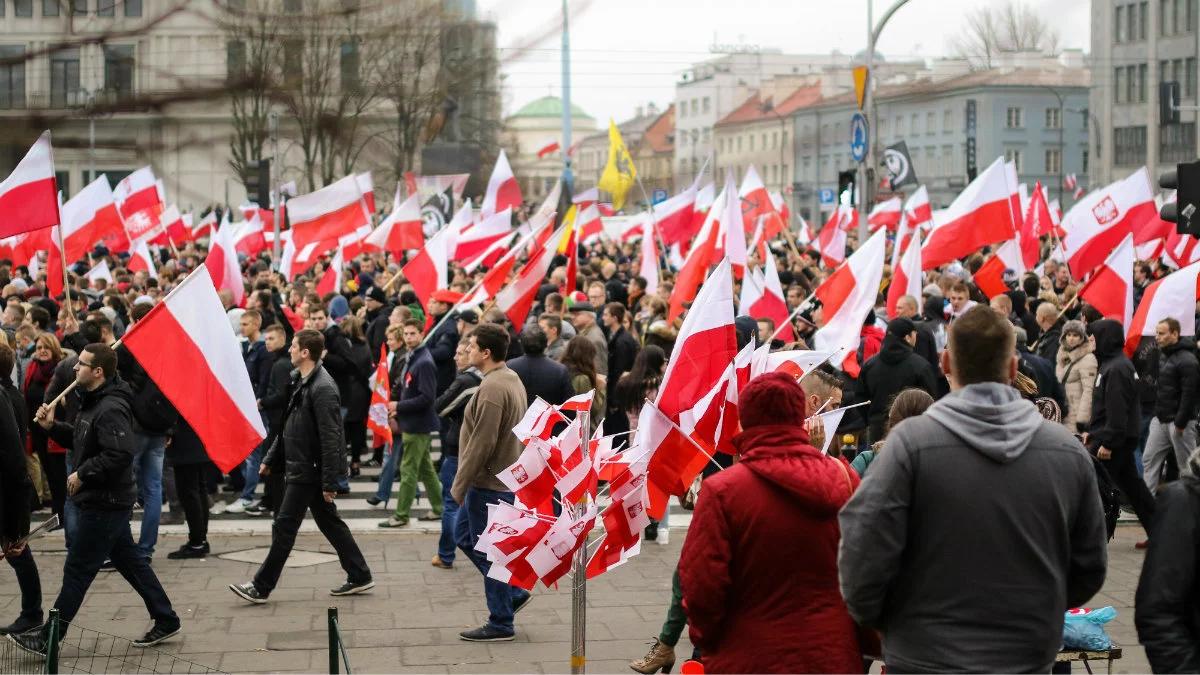 Warszawa: utrudnienia w ruchu w związku z obchodami Święta Niepodległości 