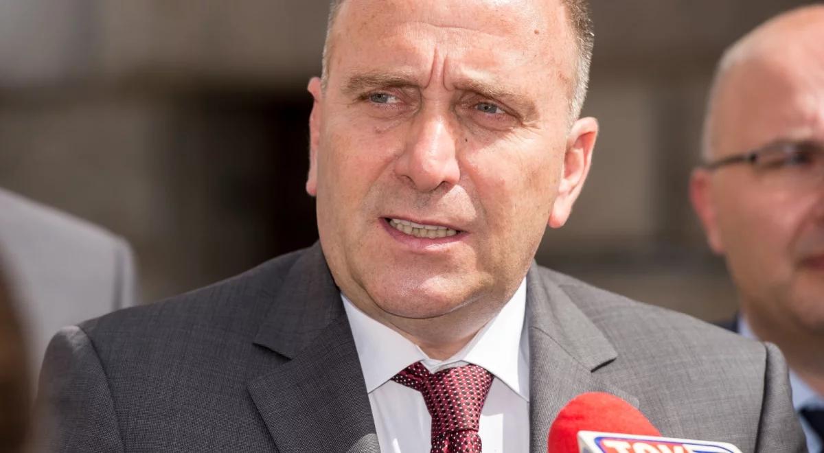 Szef MSZ: wojna z Państwem Islamskim wchodzi w nową fazę