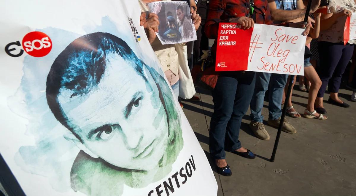 NYT: głodujący reżyser Sencow psuje wielkie widowisko Władimirowi Putinowi 