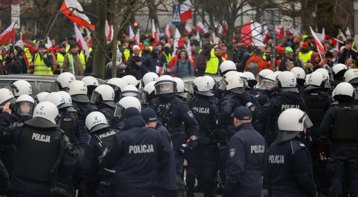 Protest rolników w Warszawie. Zamieszki i tysiące uczestników. Ratusz podał dane