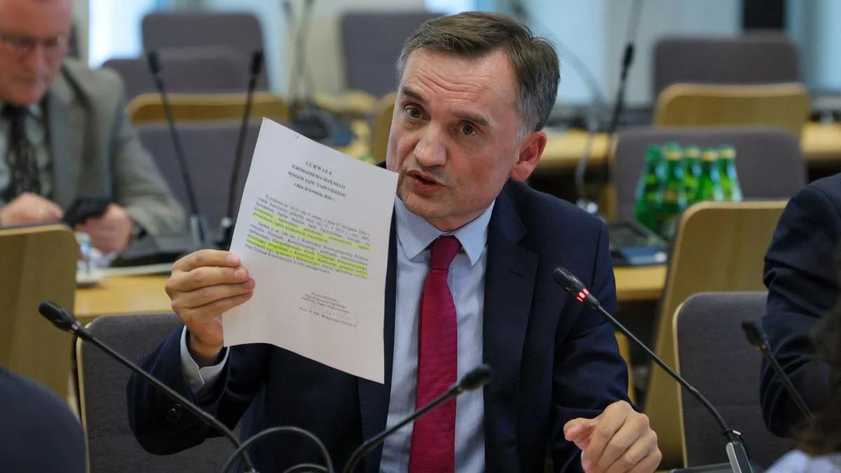 Ziobro stawił się na komisję. Doszło do spięcia