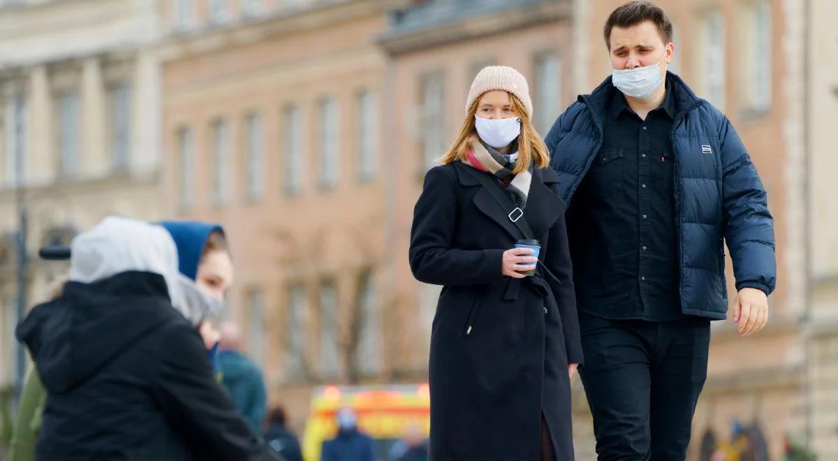 Sytuacja pandemiczna we Włoszech. Ekspert: liczby dotyczące zgonów na COVID-19 są zawyżone