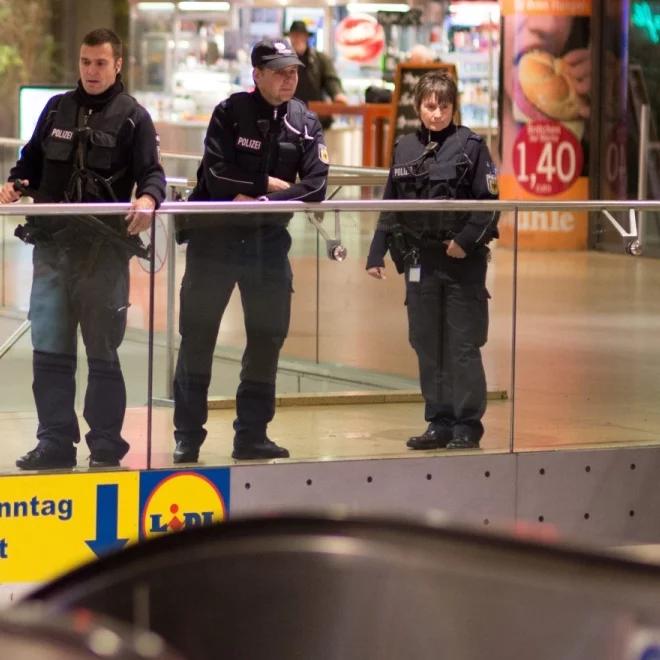    ”Bild": na stadionie w Hanowerze miało wybuchnąć kilka bomb