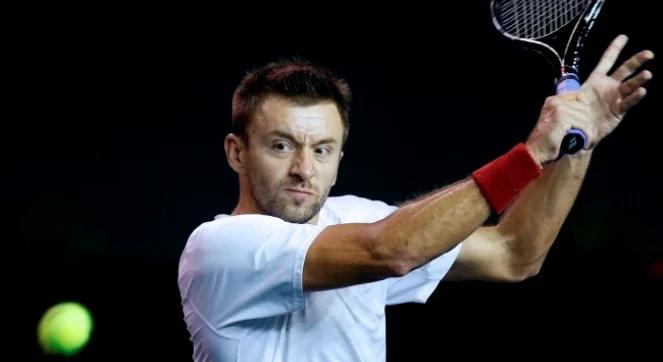 ATP Paryż: Przysiężny przegrał z Isnerem w drugiej rundzie