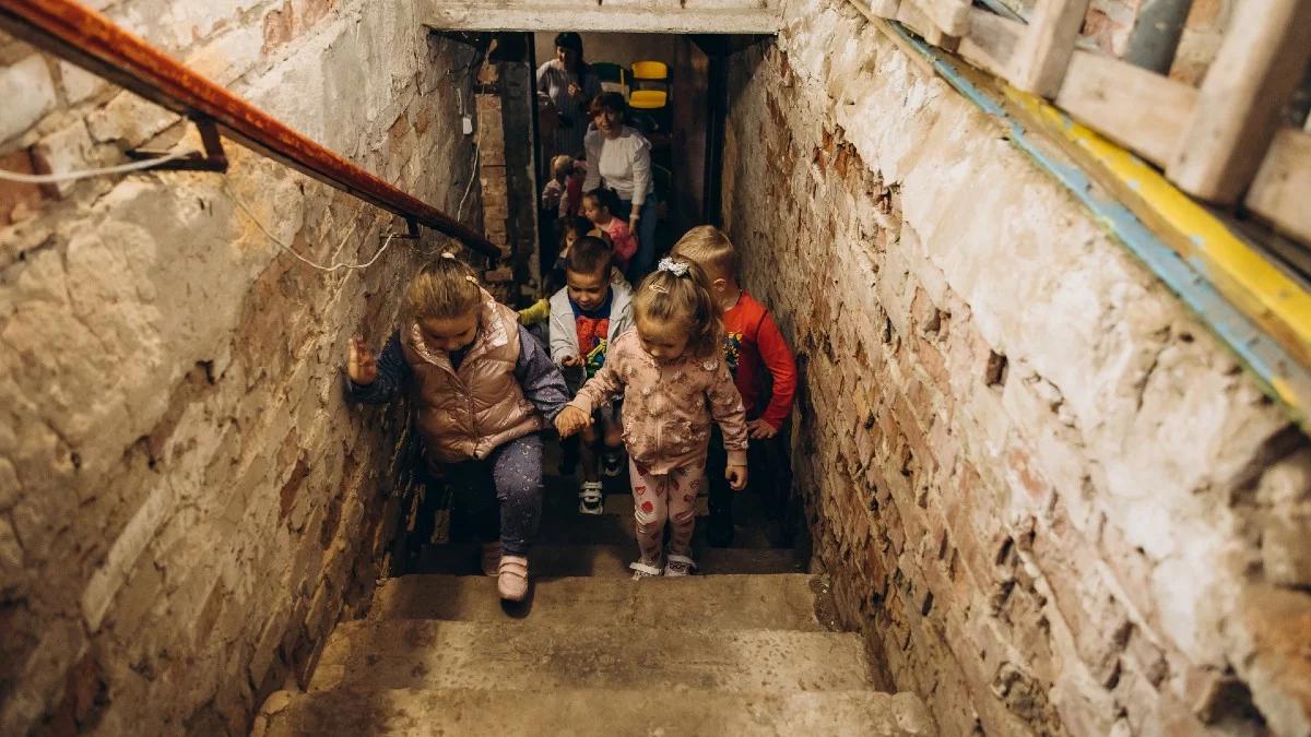 Rosja masowo porywa dzieci z Ukrainy. Blisko 20 tys. postępowań prokuratury