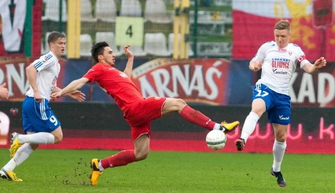 Ekstraklasa: Widzew Łódź - Piast Gliwice. Widzew dał sobie wyrwać zwycięstwo