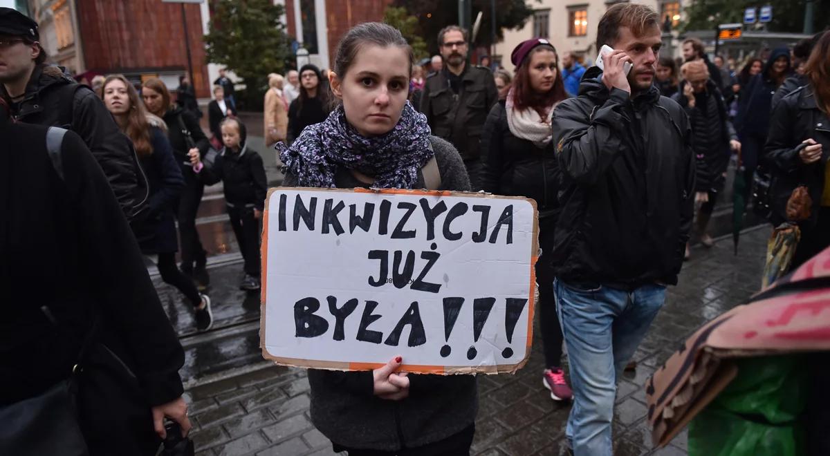 Dyskusja o aborcji w Parlamencie Europejskim i Sejmie