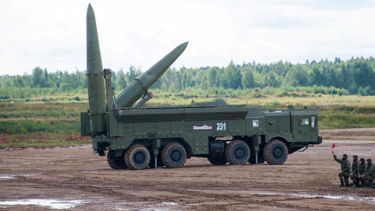 Szantaż Kremla. Rosyjska broń jądrowa jest rozmieszczana na Białorusi