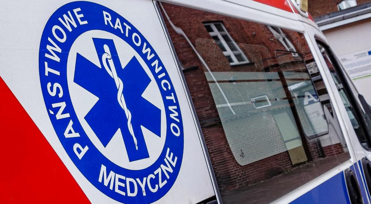 Kolejna tragedia w lokalu wyborczym. Zmarł starszy mężczyzna
