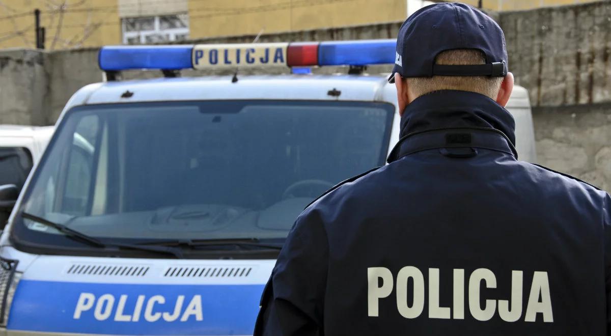Bytom: nastolatek zaatakował policjantów nożem. Padły strzały