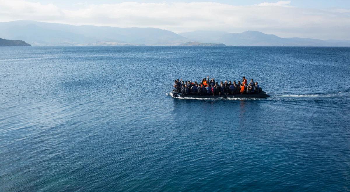 Włochy: zatonął ponton z migrantami. Mogło zginąć nawet 117 osób