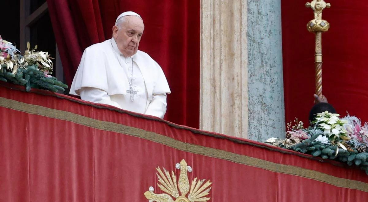 "Widzieliśmy Syrię, widzimy Gazę, myślimy o umęczonej Ukrainie". Świąteczne przesłanie papieża Franciszka