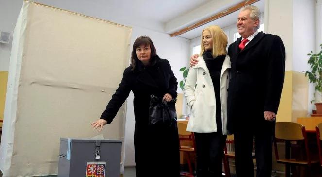 Zeman wygrywa wybory w Czechach: wstępne wyniki