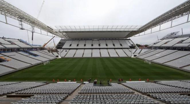 Brazylia 2014: kolejny stadion na mundial oddany, ale... roboty wciąż trwają