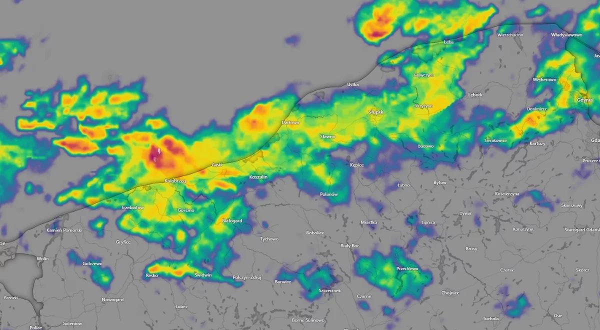 Gdzie jest burza? IMGW ostrzega, możliwe trąby powietrzne. Radar [NA ŻYWO]