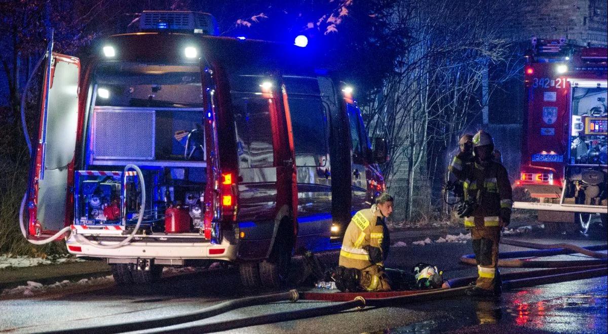 Tragiczny pożar w domu wielorodzinnym. Odkryto zwęglone zwłoki