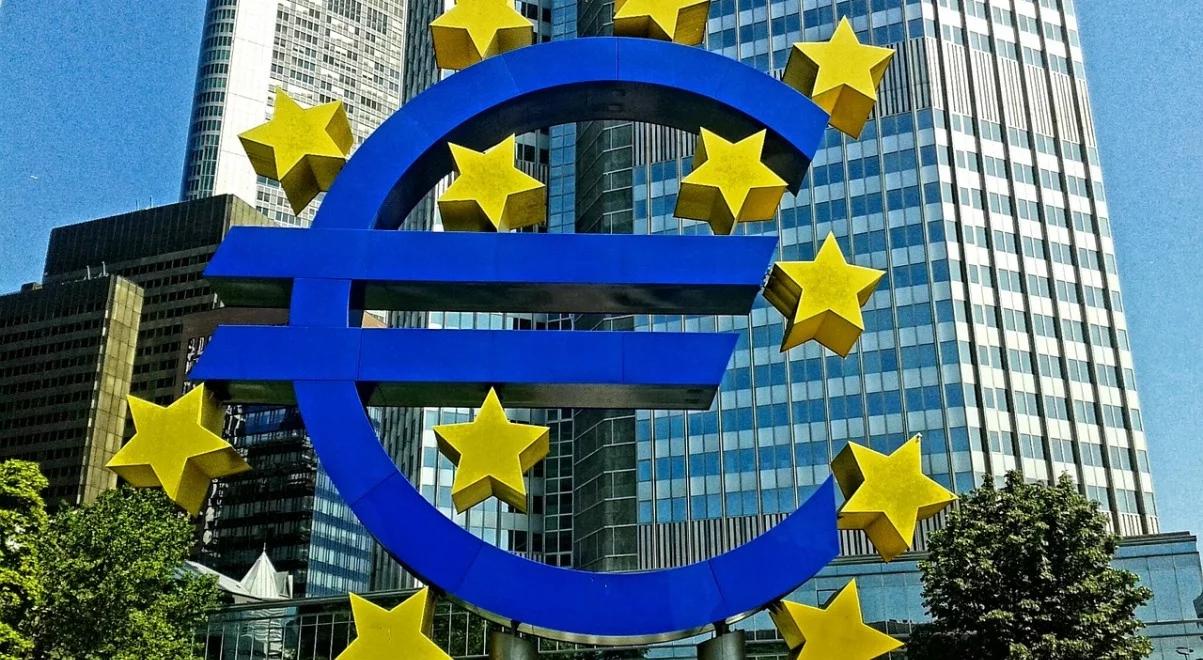 EBC: zaczyna się drukowanie euro. Polska powinna dzięki temu zyskać