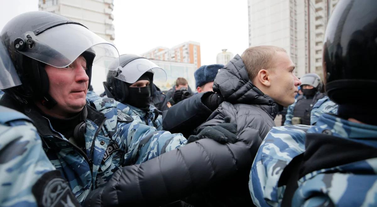 Moskwa: setki osób aresztowane po nielegalnej demonstracji