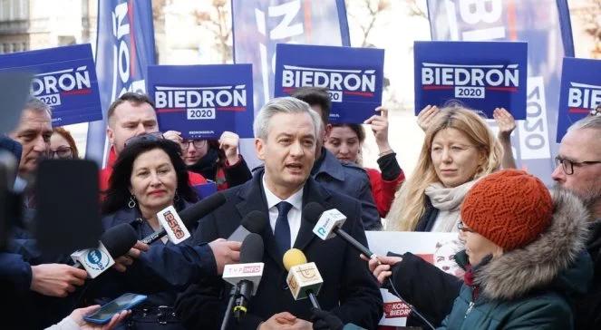 Biedroń o Trzaskowskim: wilk przywdziewa owczą skórę, lista grzechów PO jest bardzo długa