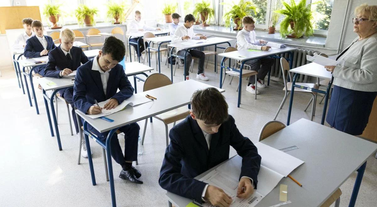 Dziś egzamin ósmoklasisty z matematyki. Najważniejsze informacje 