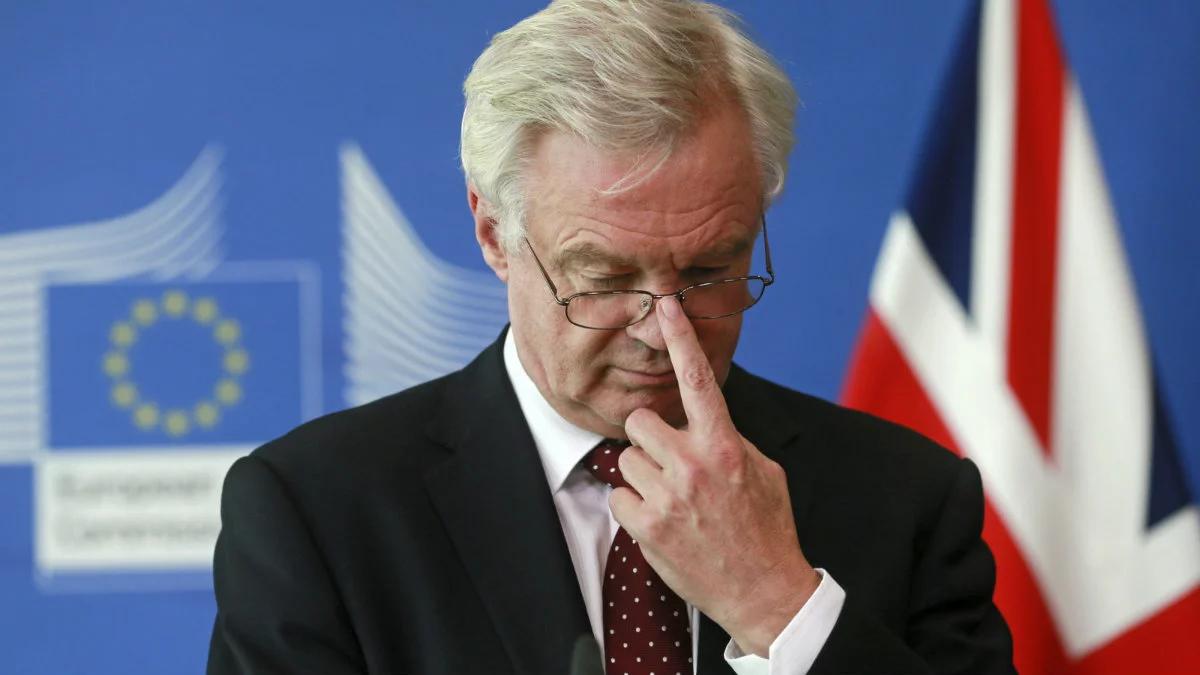 Brexit: UE krytykuje Brytyjczyków za opieszałość w negocjacjach