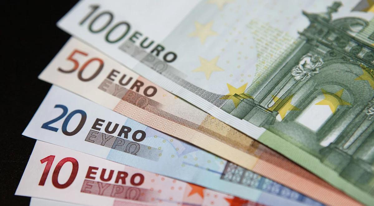 Euro w Polsce? "Kiedy przeciętna pensja będzie wynosić 10 tys. zł"