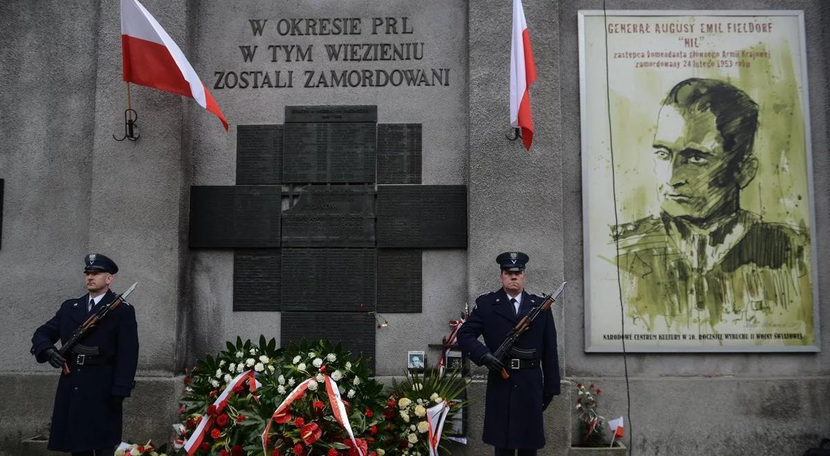 Więzienie przy Rakowieckiej. Stalinowskie wrota piekieł