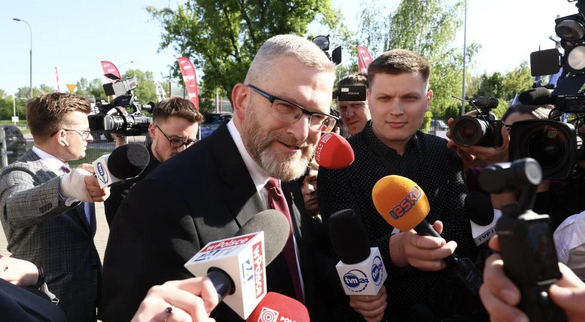 Parlament Europejski uchylił immunitet europosła Grzegorza Brauna