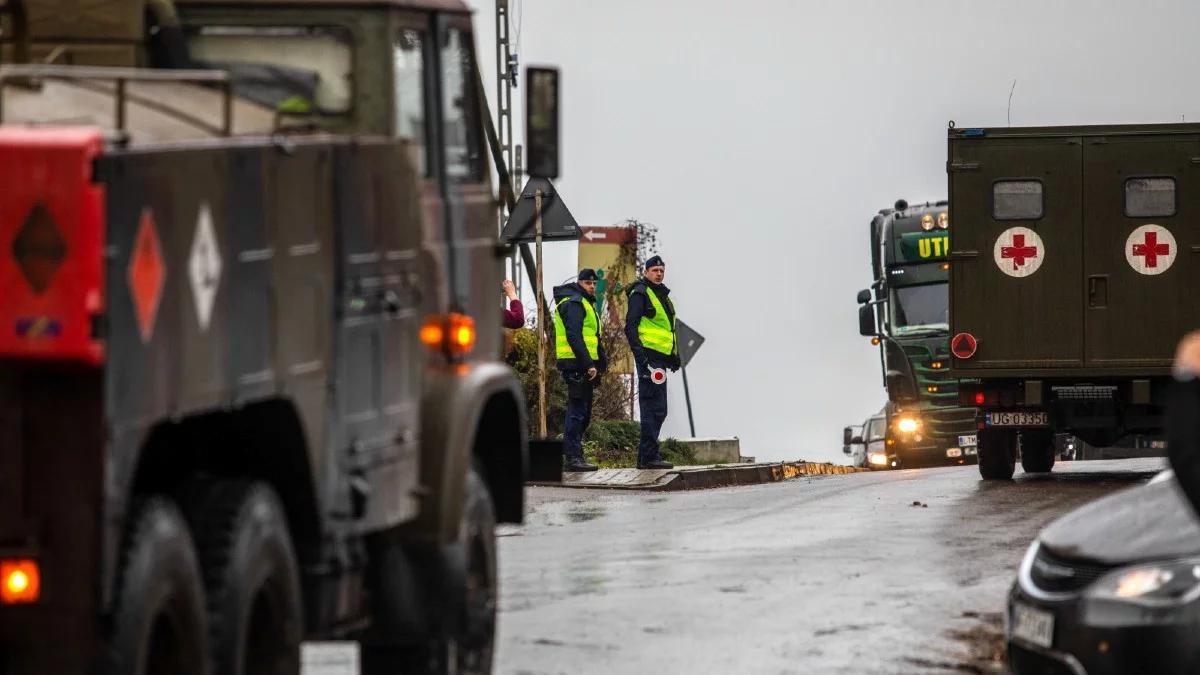 Wybuch w Przewodowie. Służby zabezpieczają materiał dowodowy