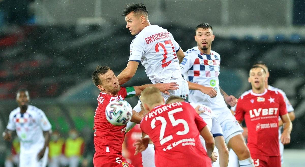 Ekstraklasa. Górnik Zabrze - Wisła Kraków. Brosz nie rozdziera szat, duży problem w szatni "Białej Gwiazdy"
