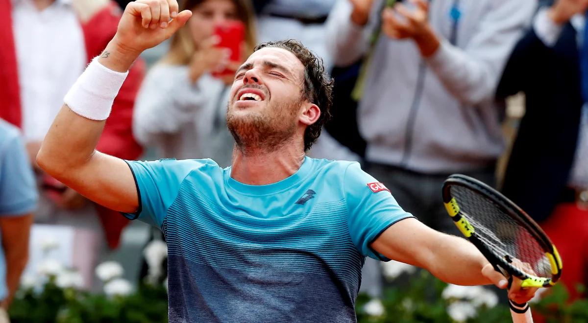 Roland Garros: piękny sen włoskiej rewelacji trwa. Cecchinato wyeliminował Djokovicia, w półfinale zagra z Thiemem