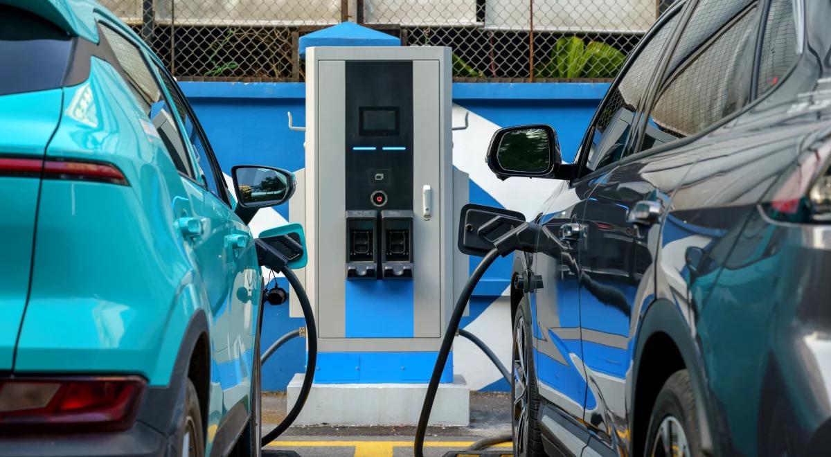 Samochody elektryczne bardziej opłacalne niż spalinowe?
