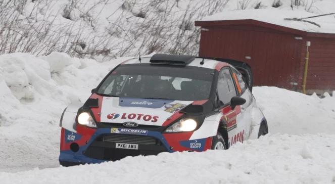 Rajd Szwecji: Ogier liderem, Kubica 11. po siedmiu odcinkach