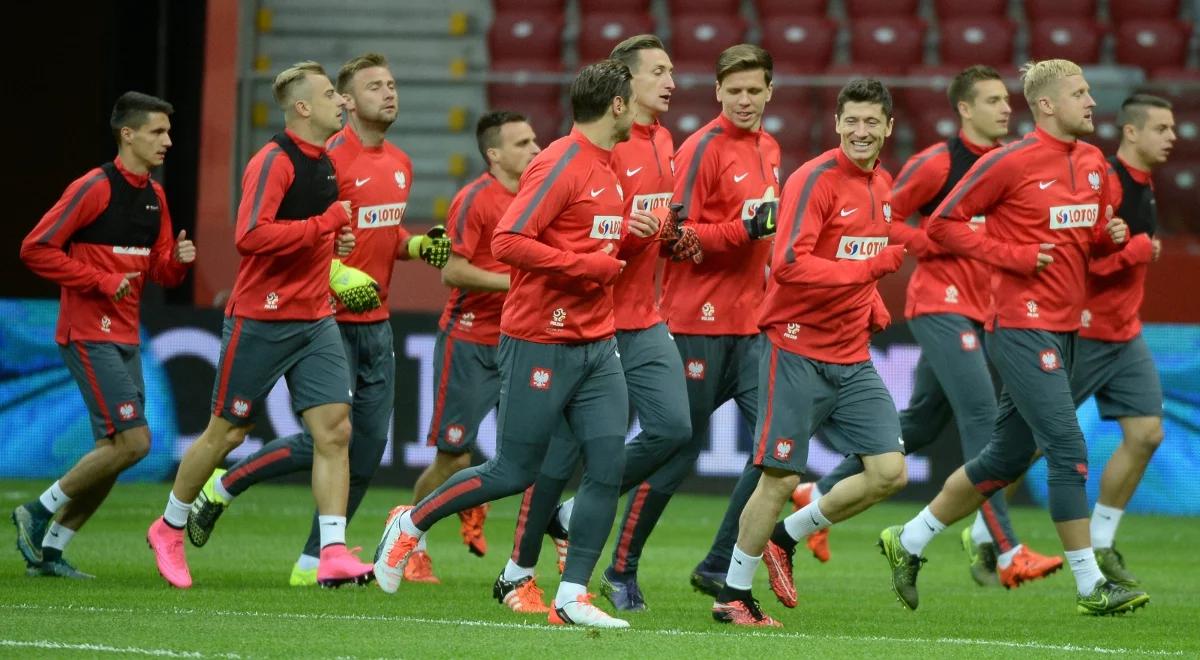 El. Euro 2016: z kamerą w środku reprezentacji. Łukasz Wiśniowski: jedziemy na tym samym wózku