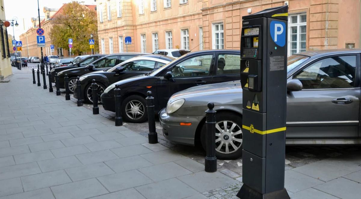 Sąd zdecydował ws. zmian dotyczących parkowania w Warszawie