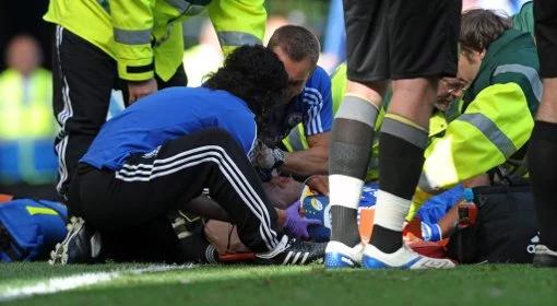 Wygrana Chelsea - Drogba stracił przytomność