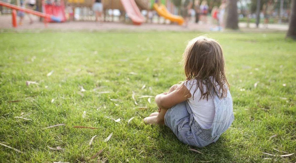 Zaginięcia dzieci w wakacje. "Rodzice powinni być czujni"