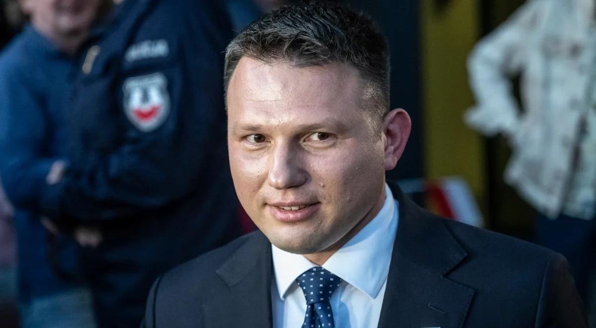 "Piwo z Mentzenem". Politolog: karmienie ugrupowań skrajnych