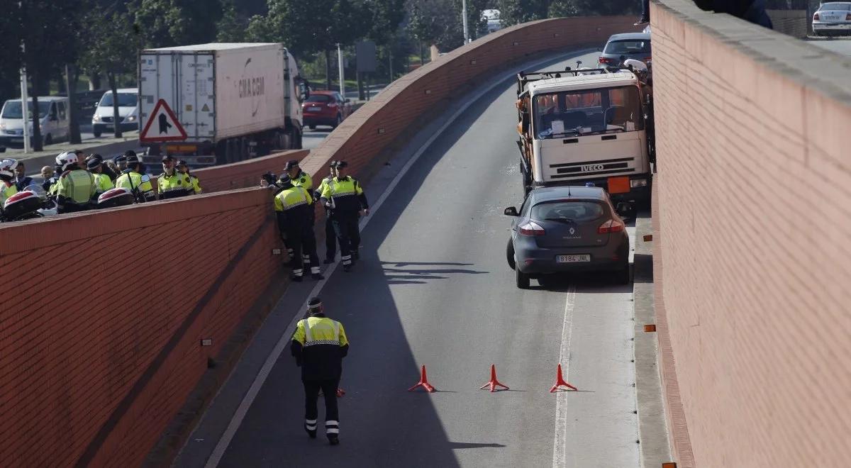 Podejrzana ciężarówka w Barcelonie. Jednak to nie była próba zamachu