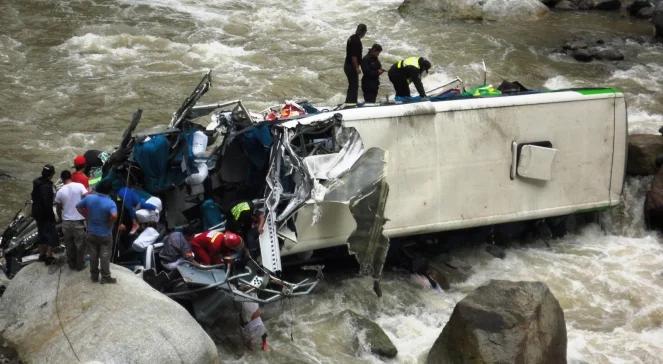 Wypadek autobusu w Peru. Co najmniej 30 ofiar śmiertelnych