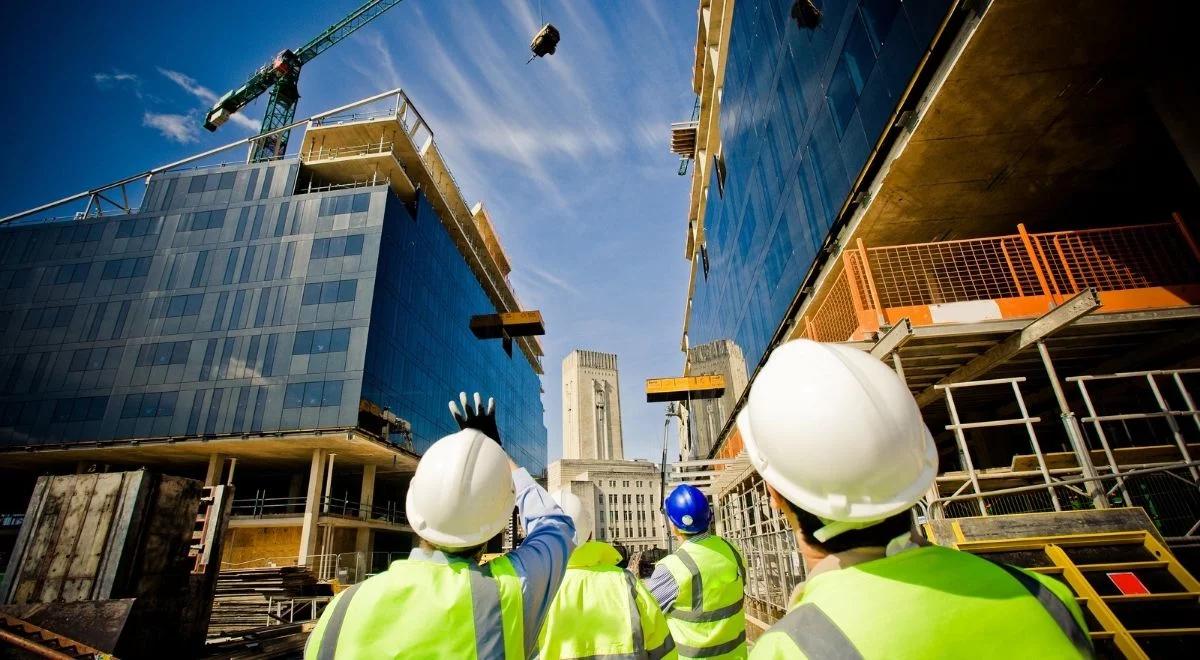 MF przedstawiło Plan Finansowy Państwa na lata 2022-2025. Zobacz, na jakim poziomie będzie PKB i inflacja