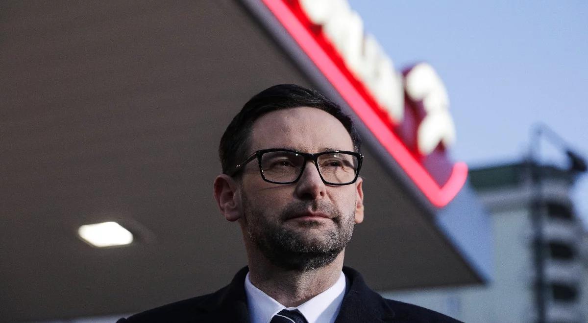 Obajtek informuje o wyroku ws. artykułu na jego temat. "Sąd zobowiązał »GW« do publikacji sprostowania"